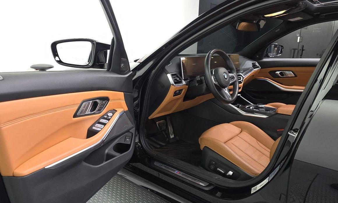 BMW 3-Series 2023