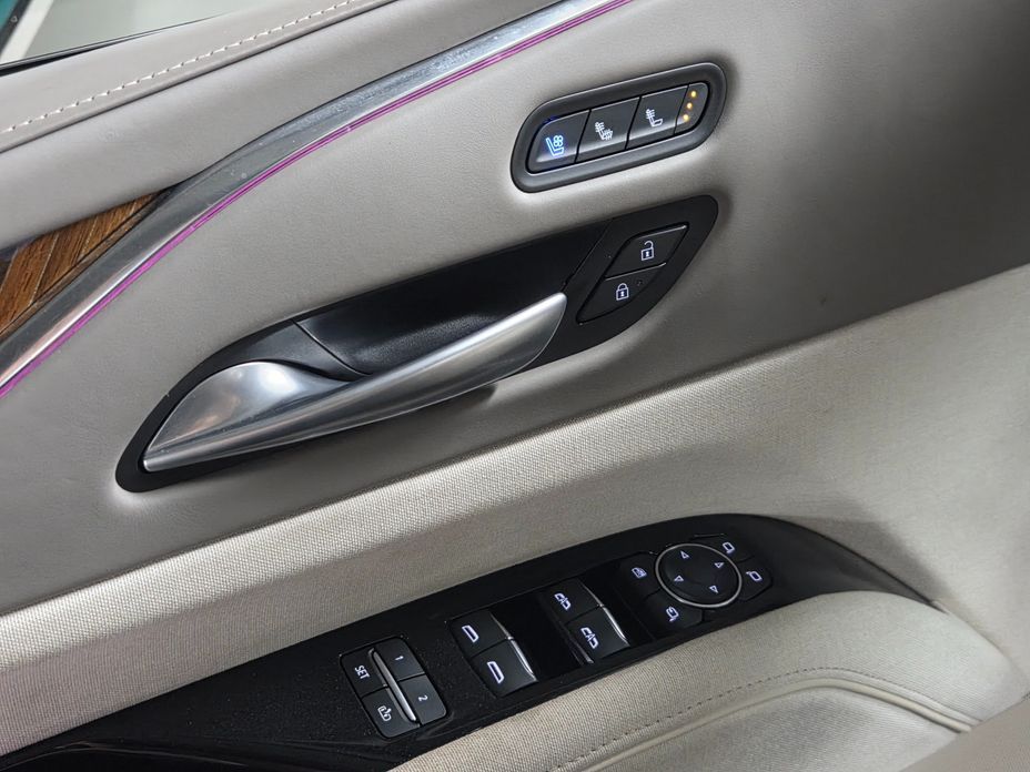 Cadillac Escalade 2023