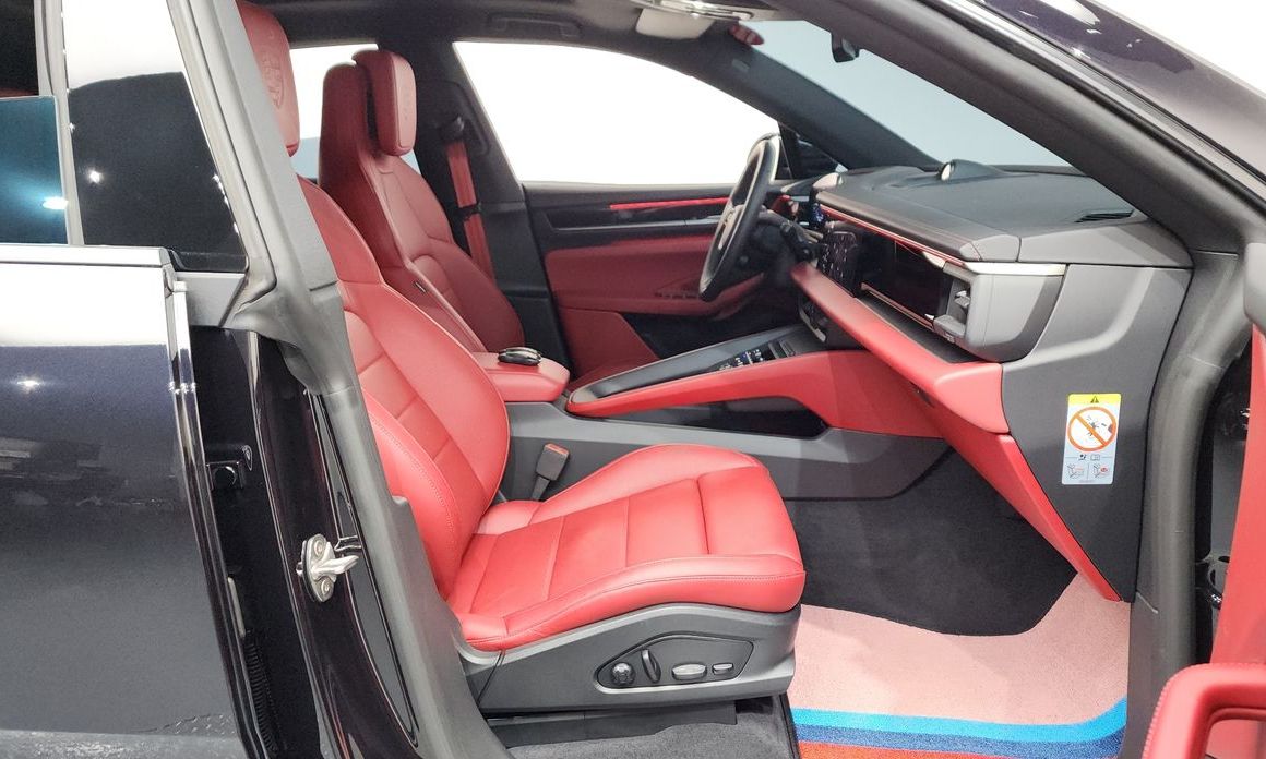 Porsche Macan 2025