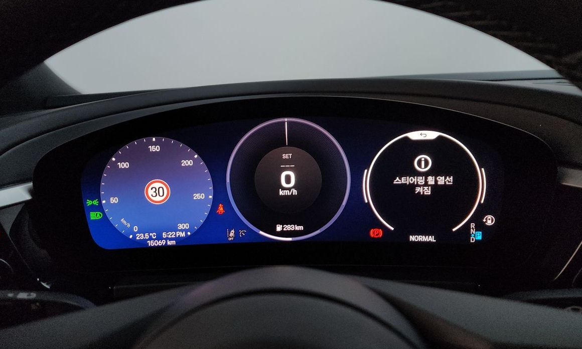 Porsche Macan 2025