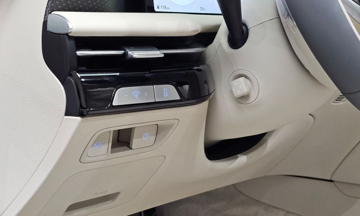 Genesis G80 2025
