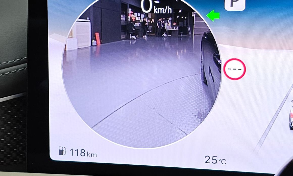 Genesis G80 2025