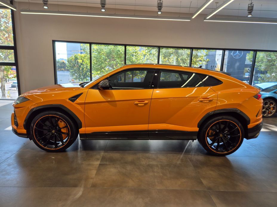 Lamborghini Urus 2022