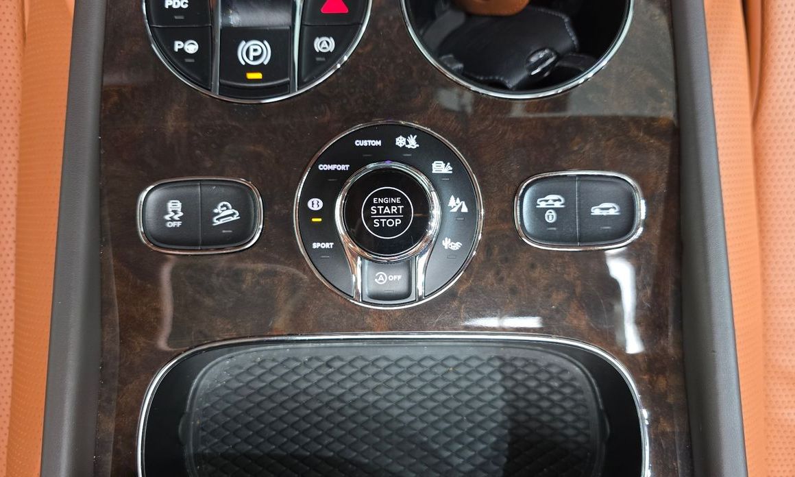 Bentley Bentayga 2022