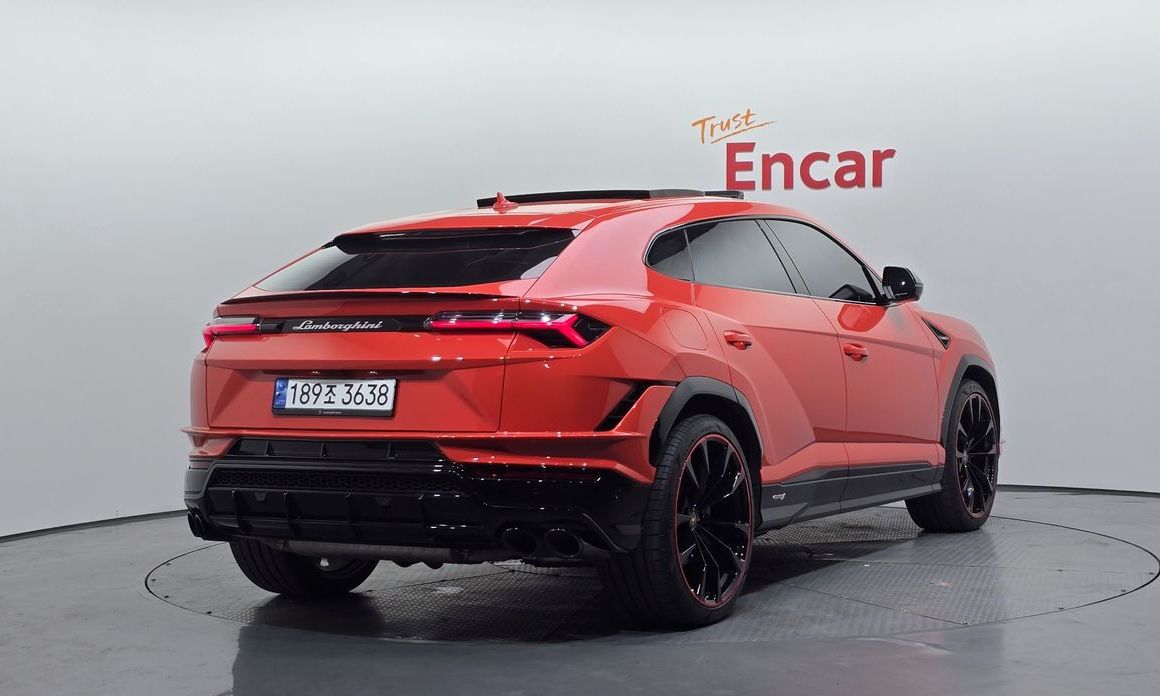 Lamborghini Urus 2023