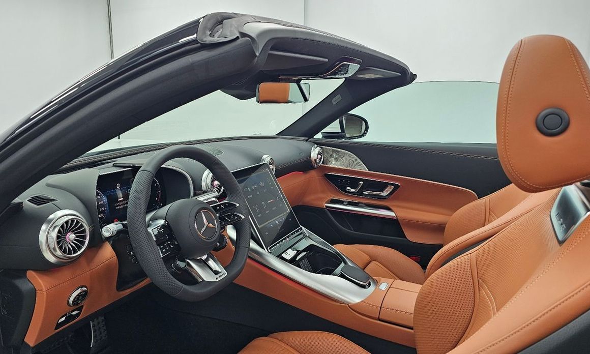 Mercedes-Benz SL-Class 2025