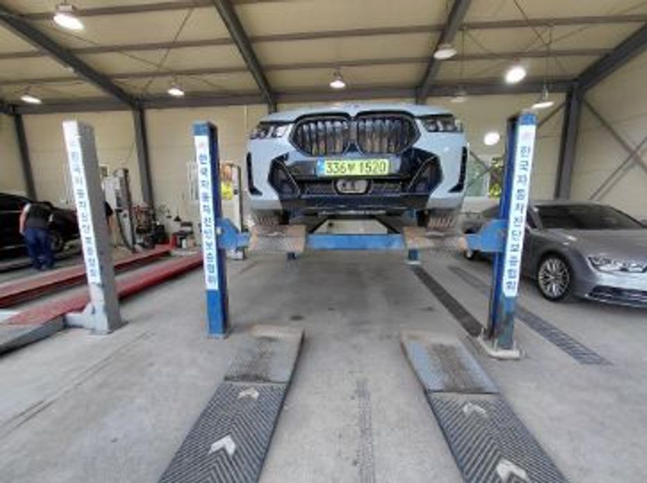 BMW X6 2025