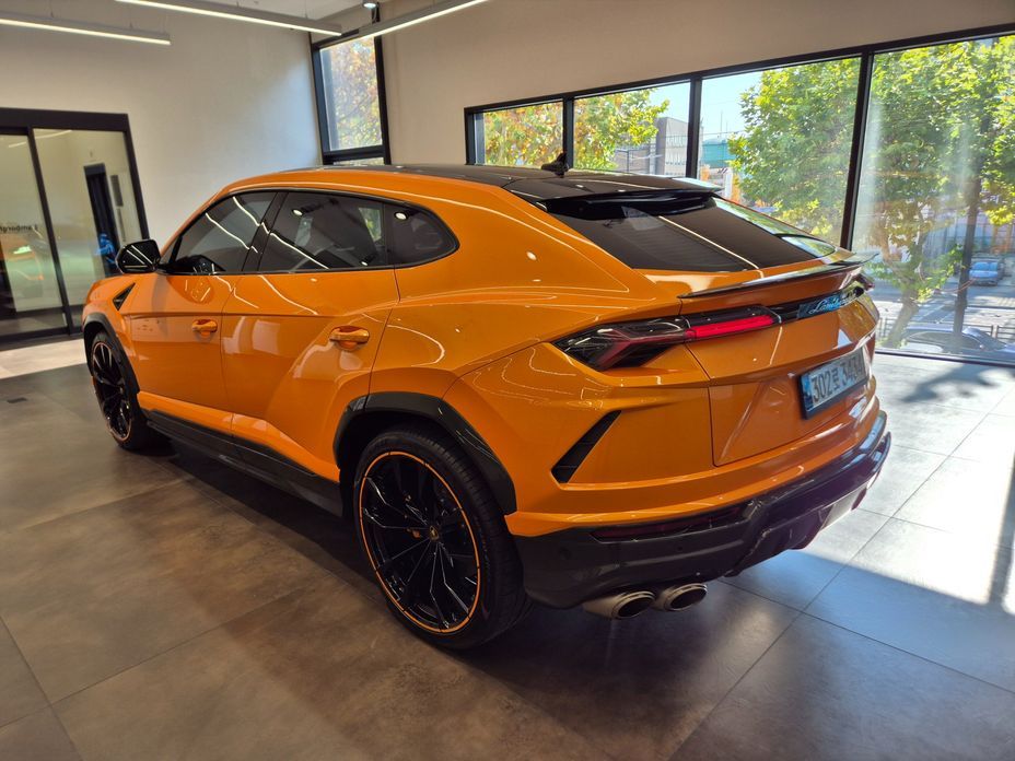 Lamborghini Urus 2022