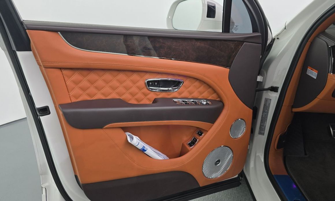 Bentley Bentayga 2022