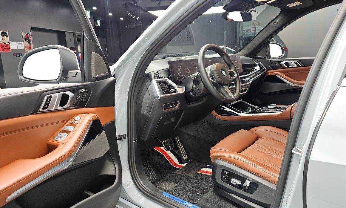 BMW X7 2024
