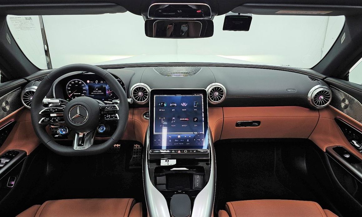 Mercedes-Benz SL-Class 2025
