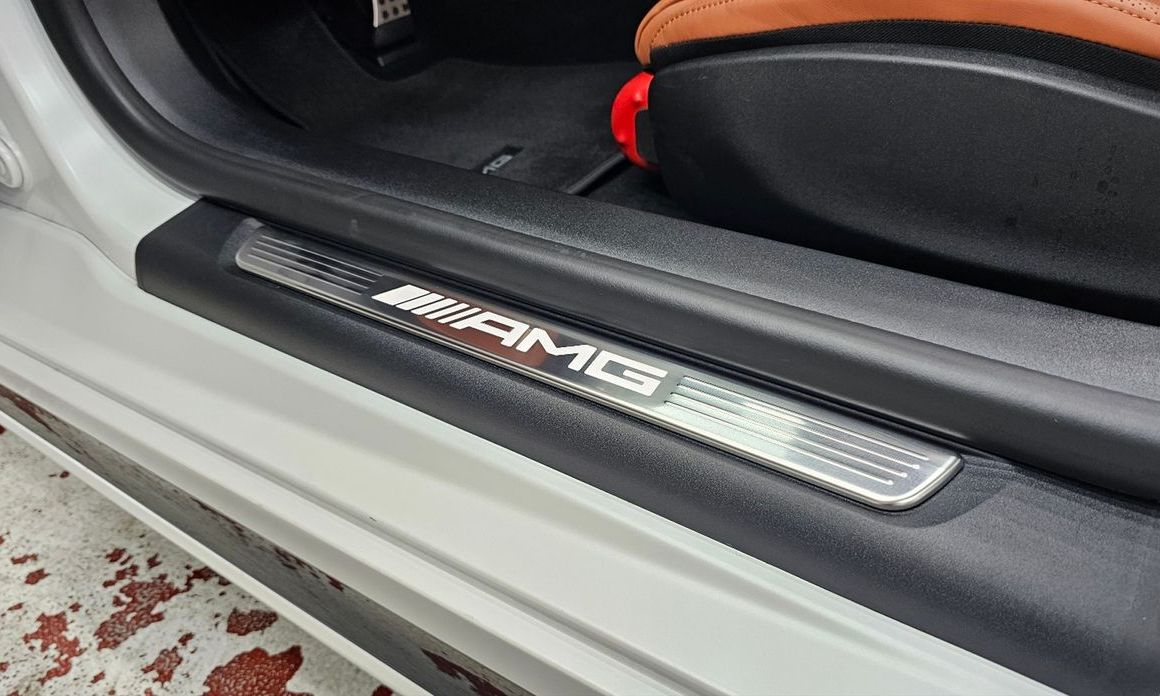 Mercedes-Benz SL-Class 2025