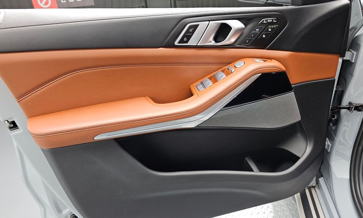 BMW X7 2024