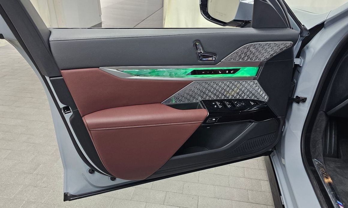 BMW 7-Series 2025