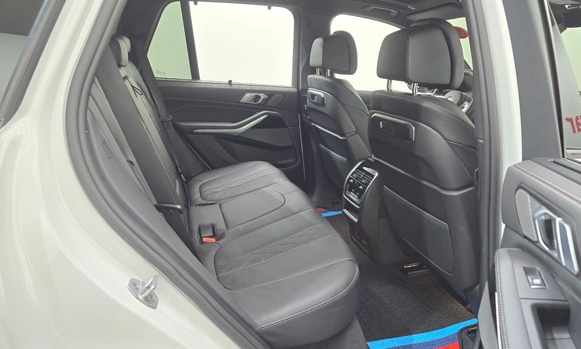 BMW X5 2025