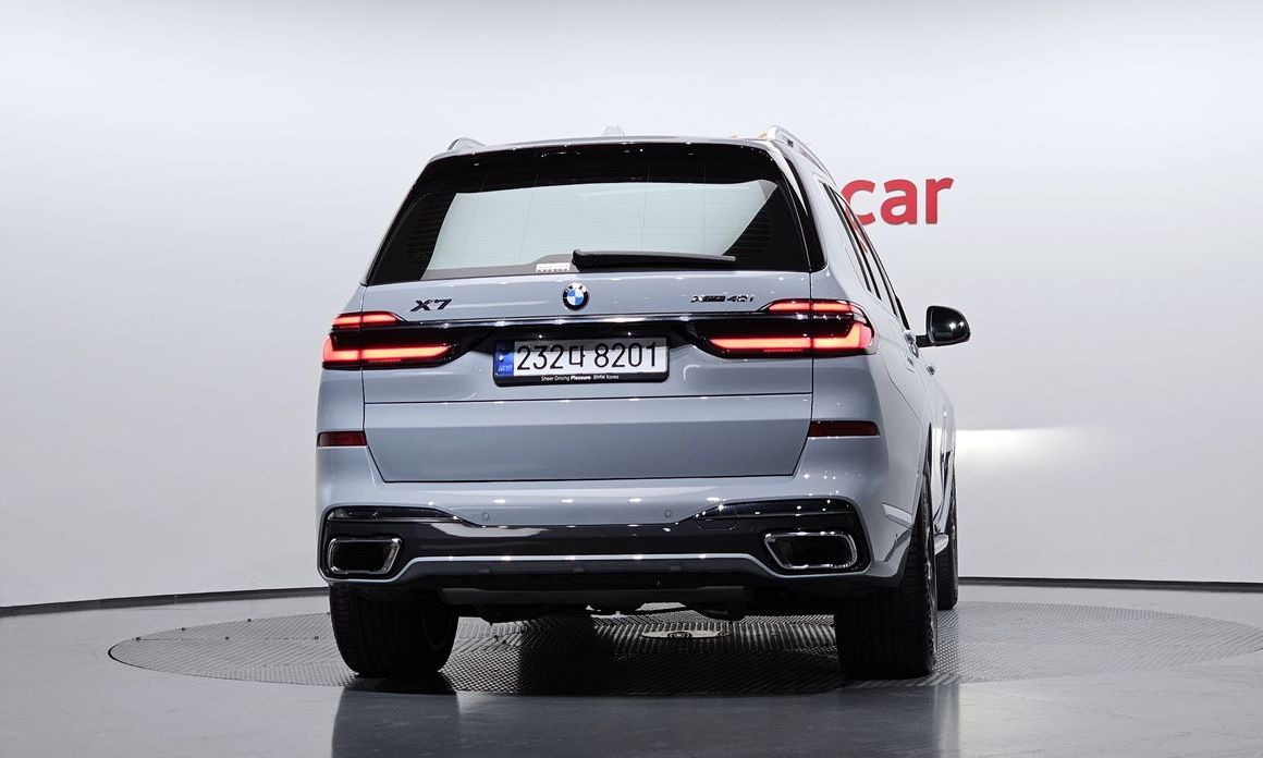 BMW X7 2024
