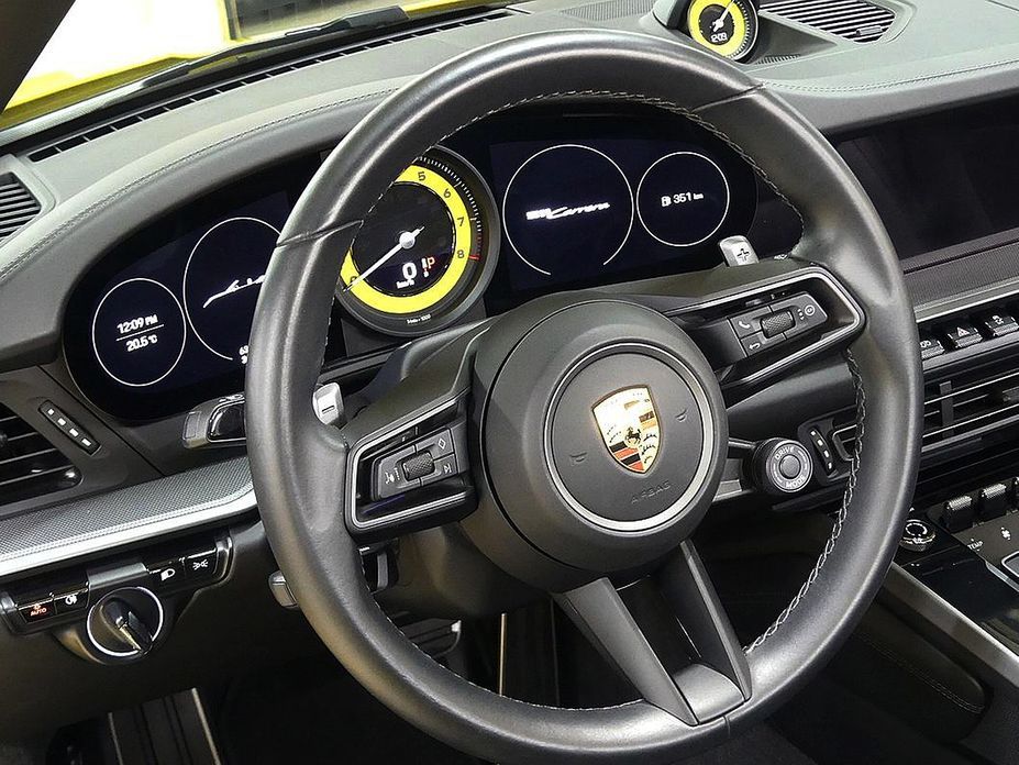 Porsche 911 2021