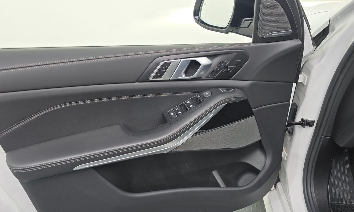 BMW X5 2025