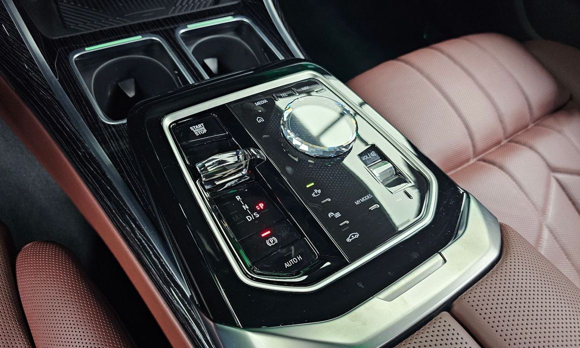 BMW 7-Series 2025
