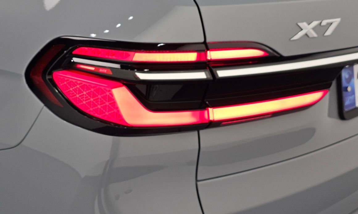 BMW X7 2024
