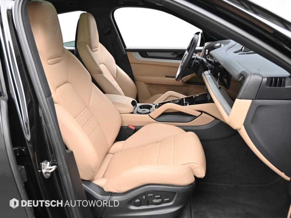 Porsche Cayenne 2024