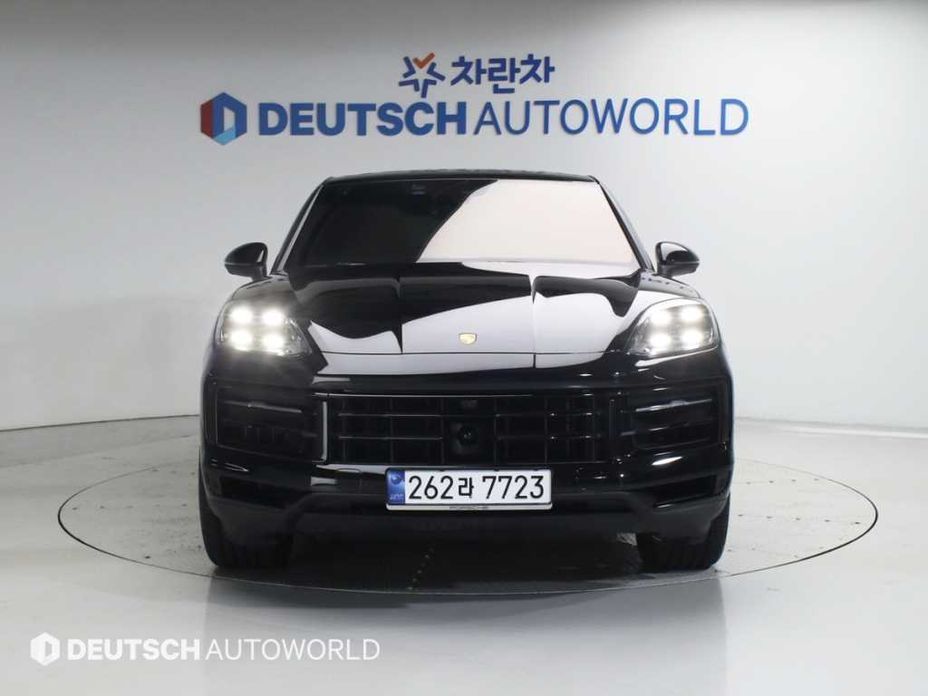 Porsche Cayenne 2024