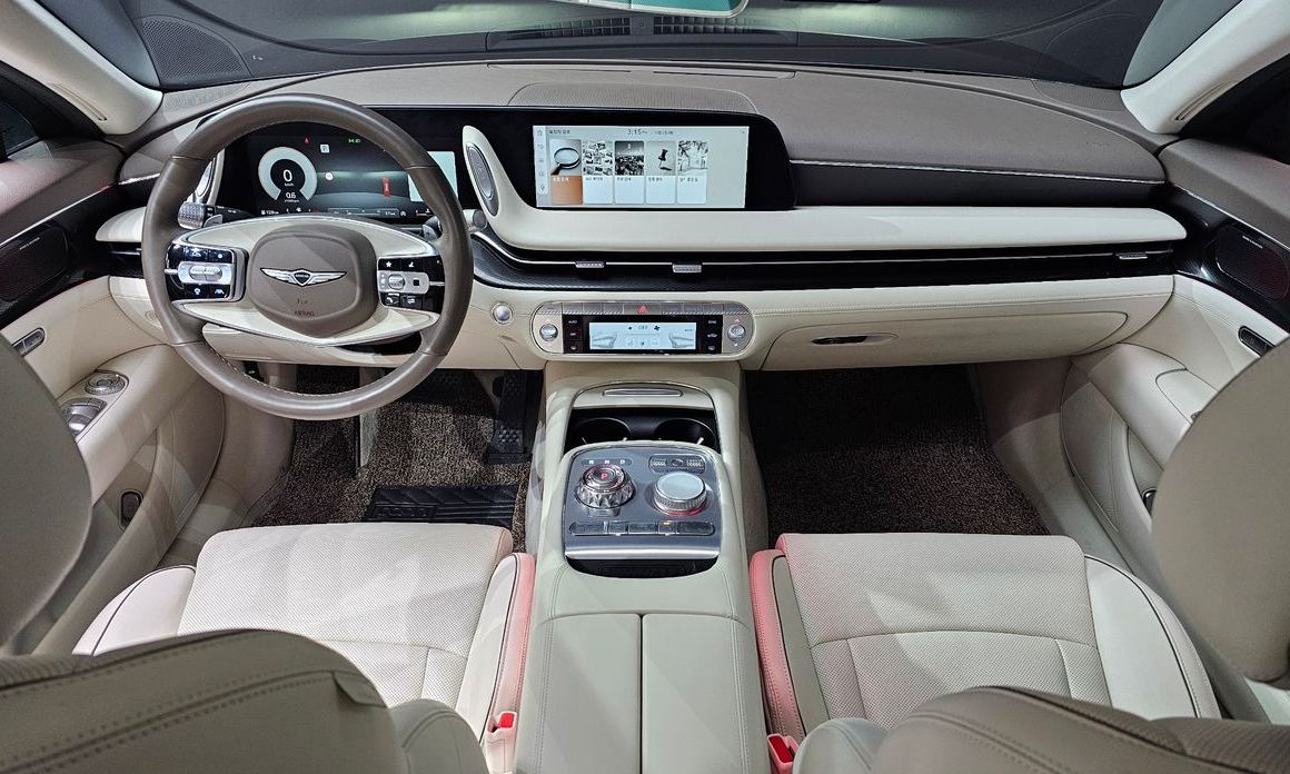 Genesis G90 2023