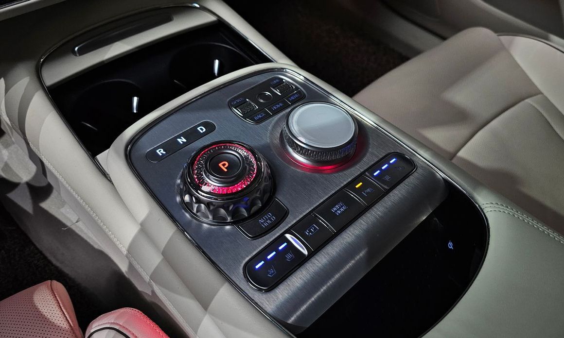 Genesis G90 2023