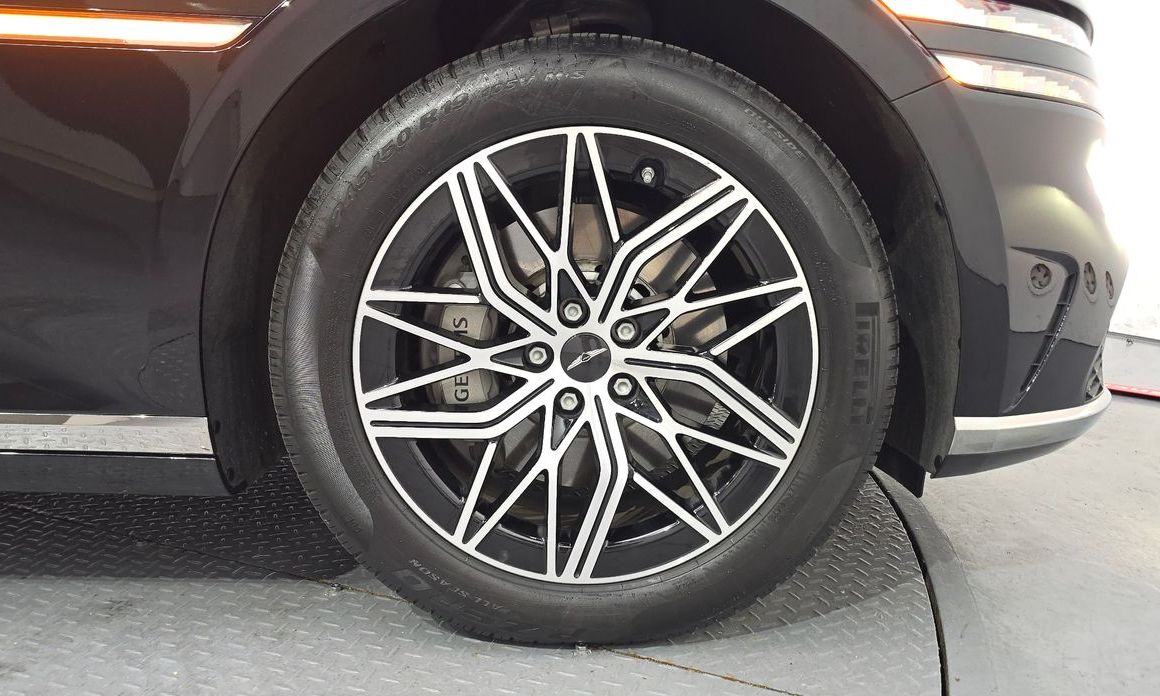 Genesis G90 2023