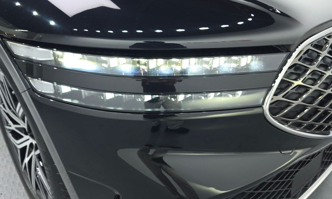 Genesis G90 2023