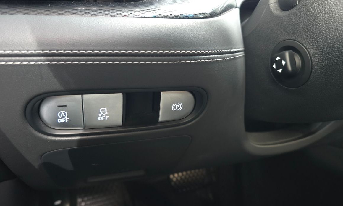 Genesis G90 2023