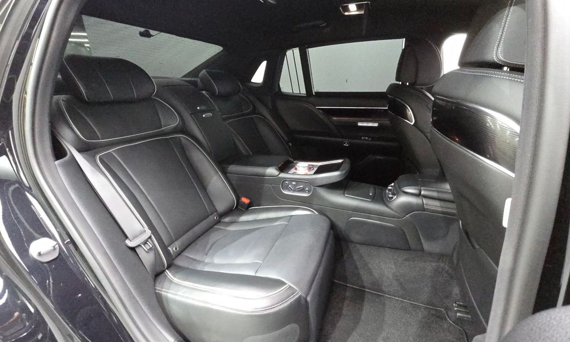 Genesis G90 2023