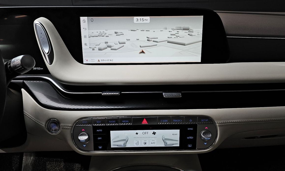 Genesis G90 2023