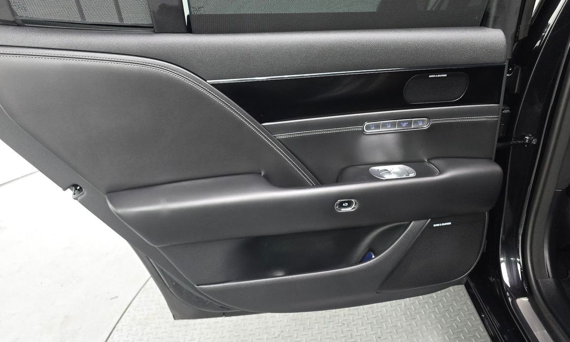 Genesis G90 2023