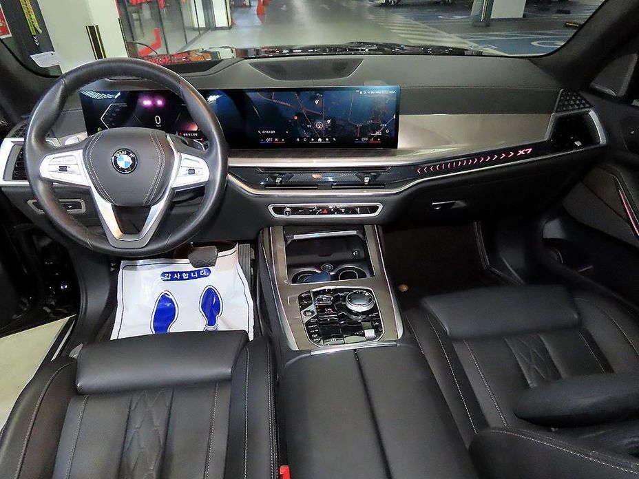 BMW X7 2024