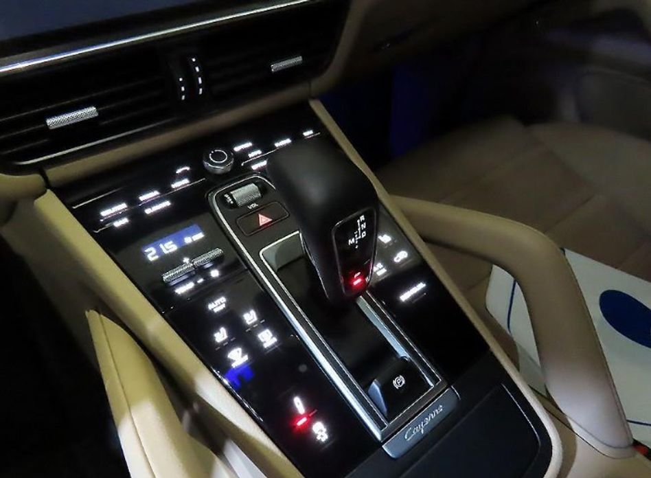 Porsche Cayenne 2022
