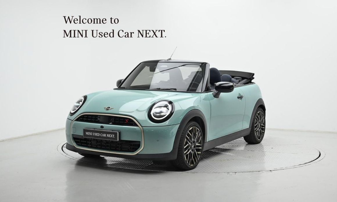 Mini Cooper Convertible 2025