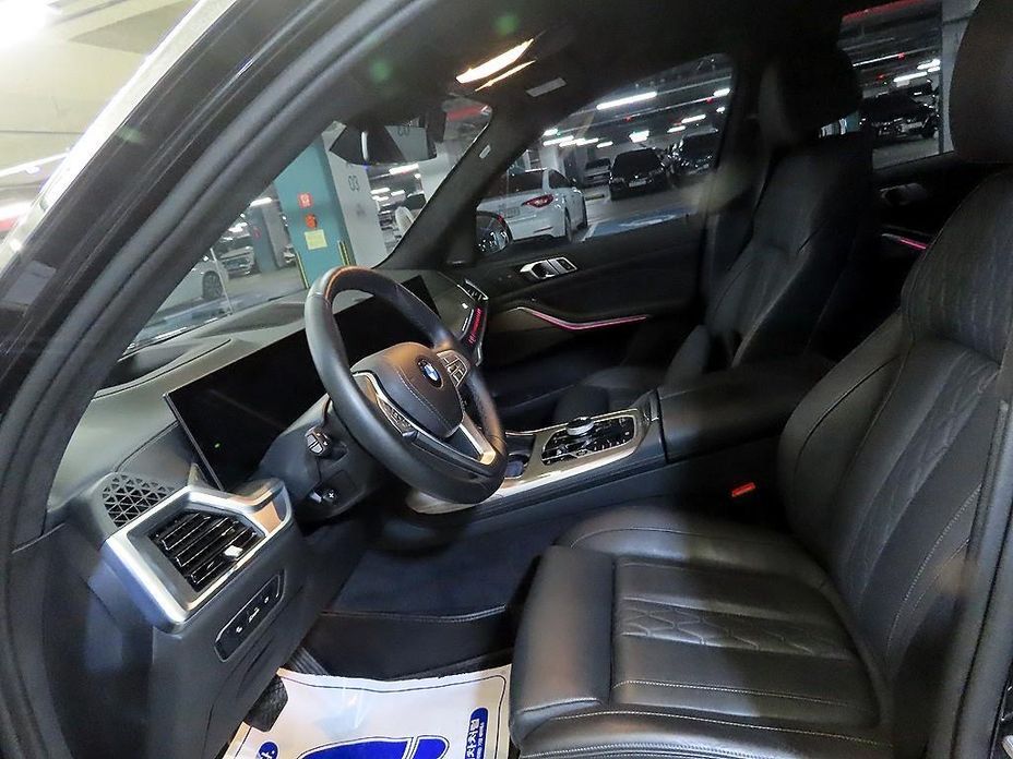 BMW X7 2024