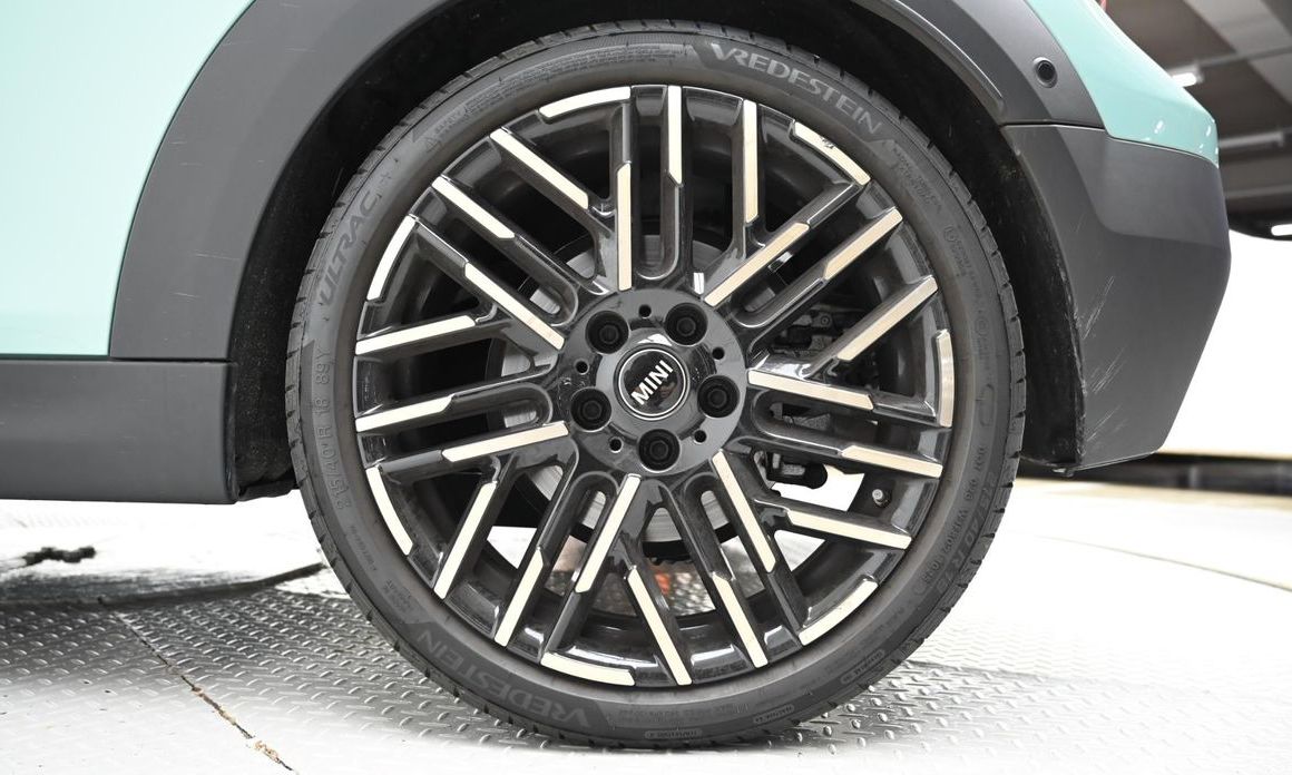 Mini Cooper Convertible 2025