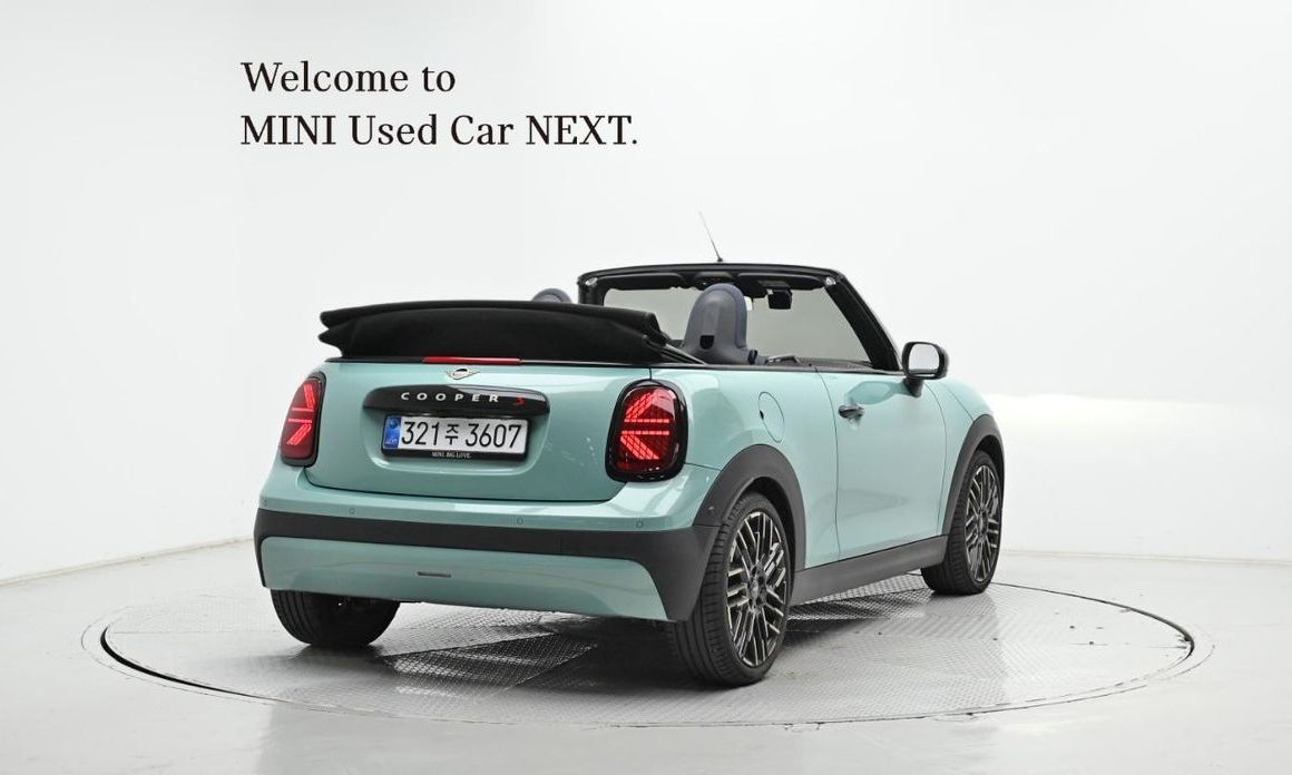 Mini Cooper Convertible 2025