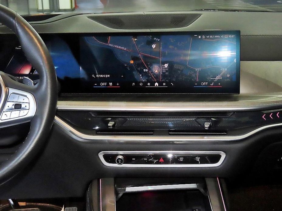 BMW X7 2024
