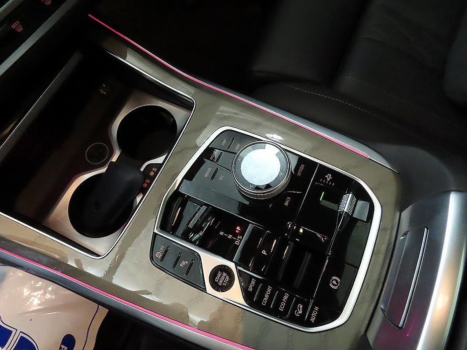 BMW X7 2024