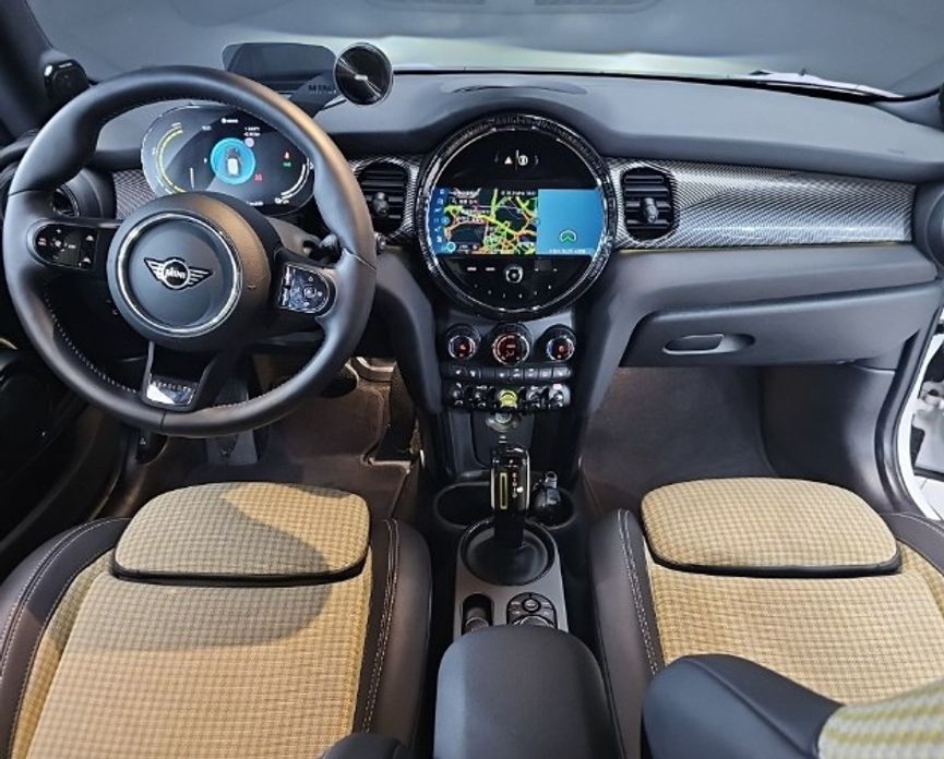 Mini Cooper 2024
