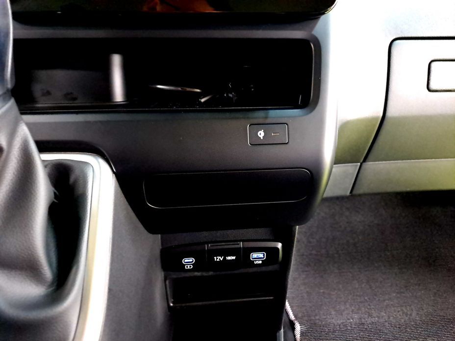 Hyundai Staria 2025