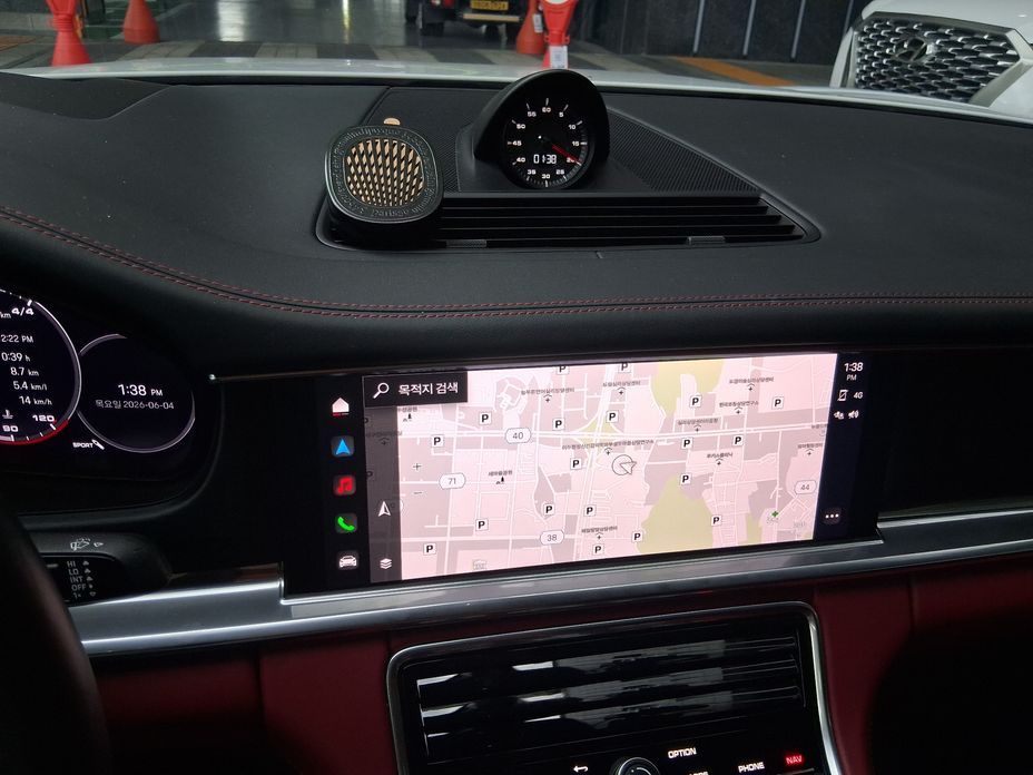 Porsche Panamera 2023