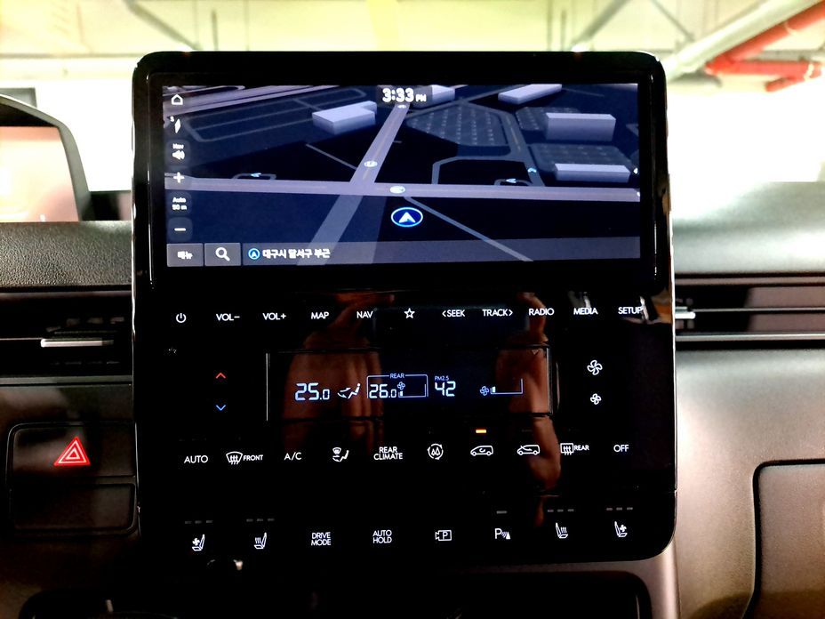 Hyundai Staria 2025