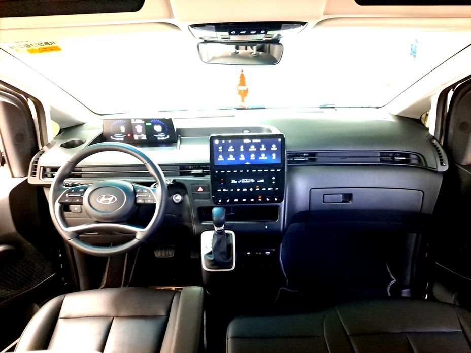 Hyundai Staria 2025