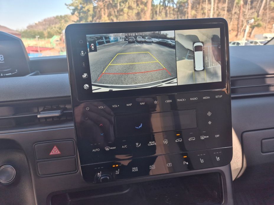 Hyundai Staria 2022