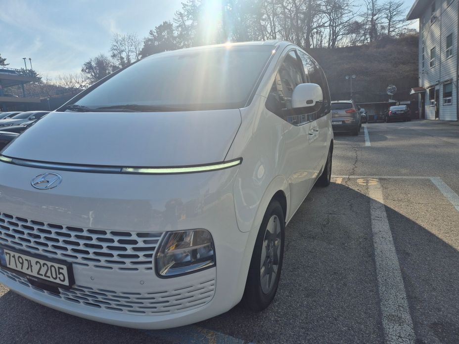 Hyundai Staria 2022