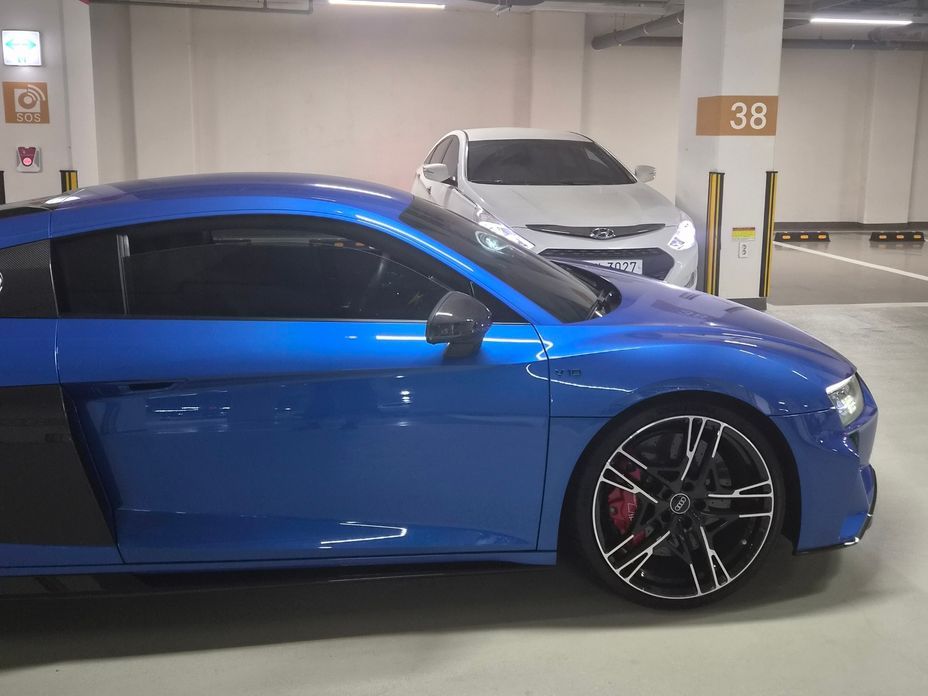 Audi R8 2021